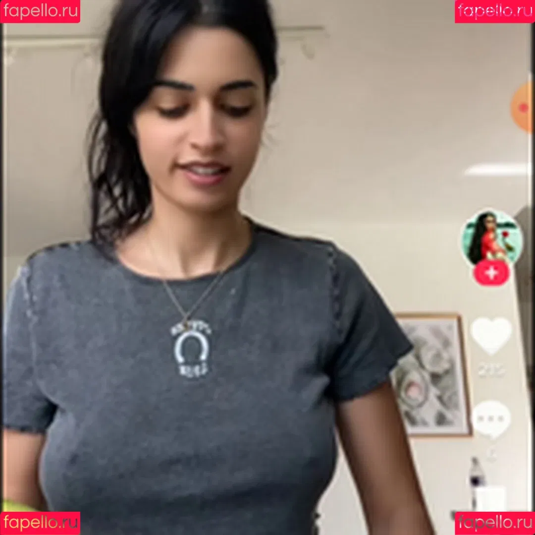 Shirin Azami Onlyfans Photo Gallery 