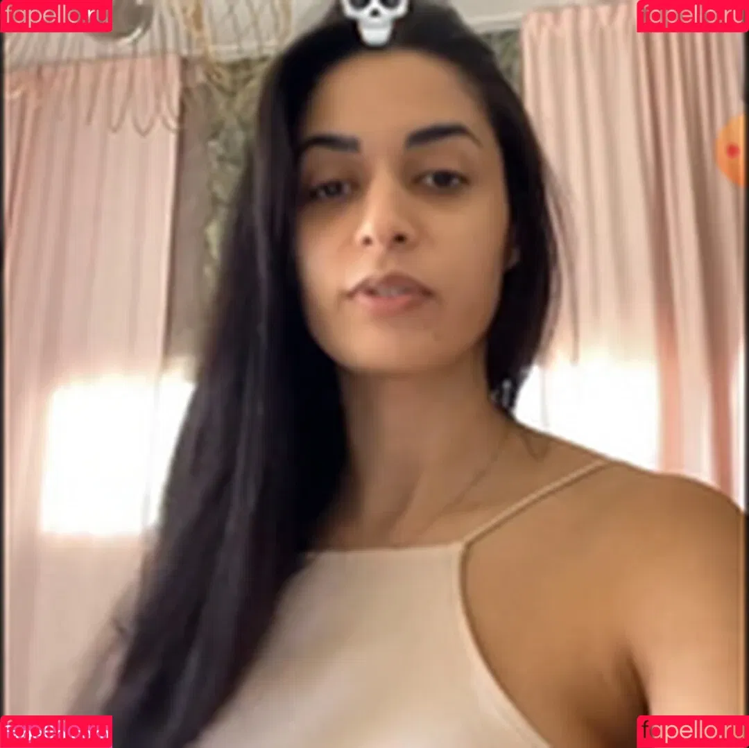Shirin Azami Onlyfans Photo Gallery 