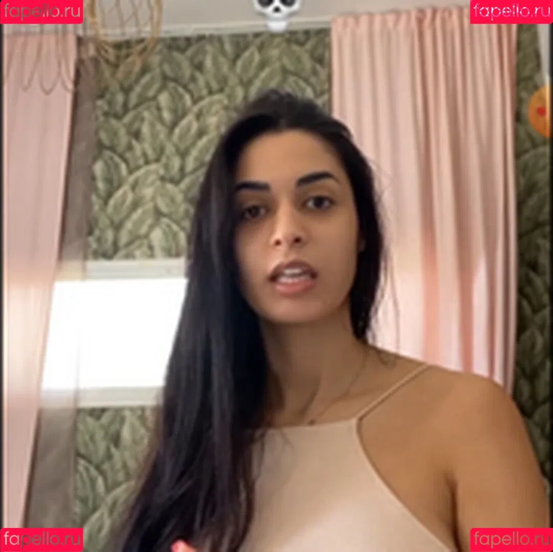 Shirin Azami Onlyfans Photo Gallery 