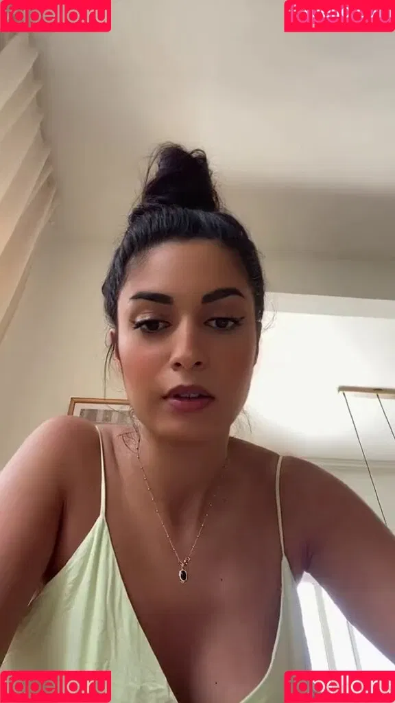 Shirin Azami Onlyfans Photo Gallery 
