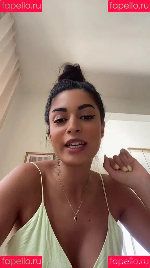 Shirin Azami Onlyfans Photo Gallery 