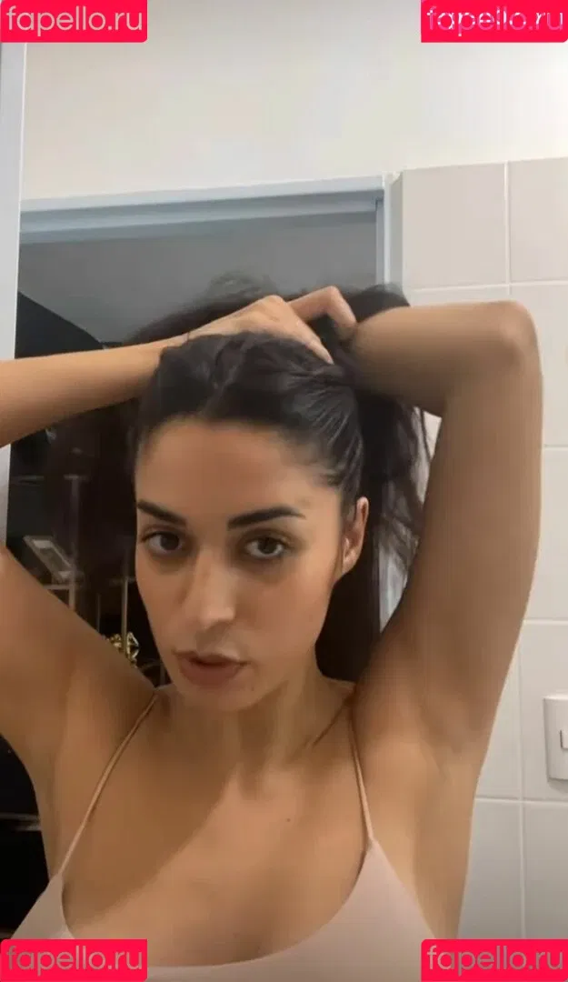 Shirin Azami Onlyfans Photo Gallery 