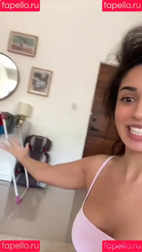 Shirin Azami Onlyfans Photo Gallery 