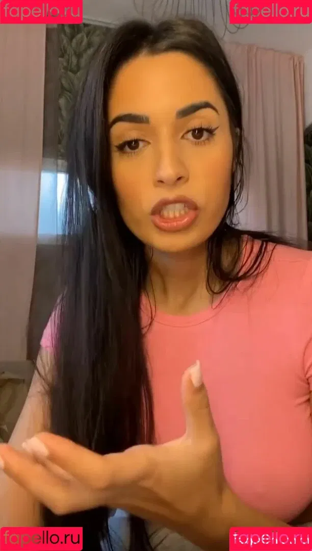 Shirin Azami Onlyfans Photo Gallery 