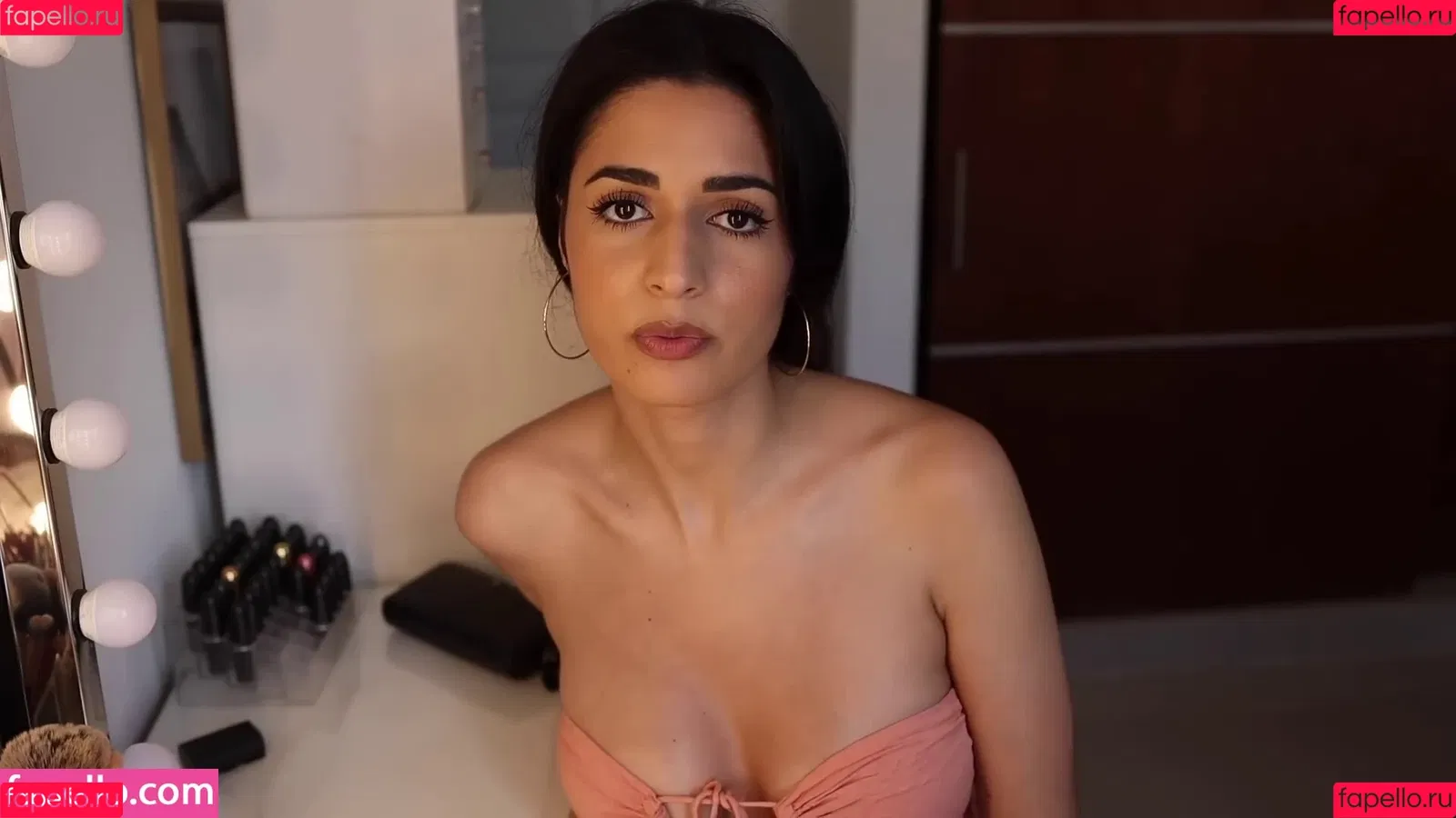 Shirin Azami Onlyfans Photo Gallery 