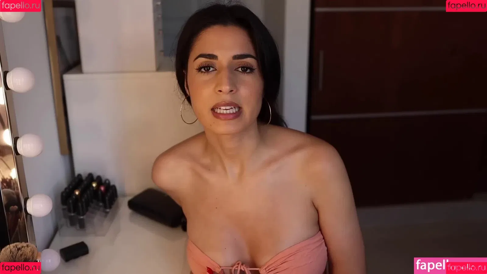 Shirin Azami Onlyfans Photo Gallery 