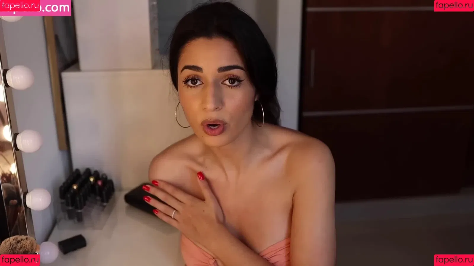 Shirin Azami Onlyfans Photo Gallery 