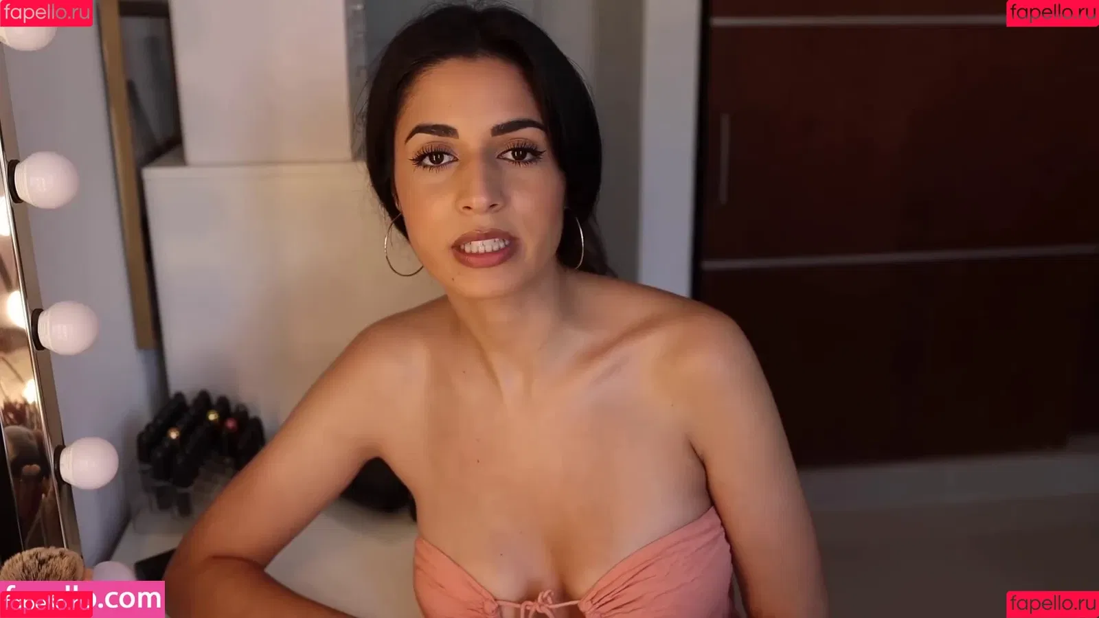 Shirin Azami Onlyfans Photo Gallery 