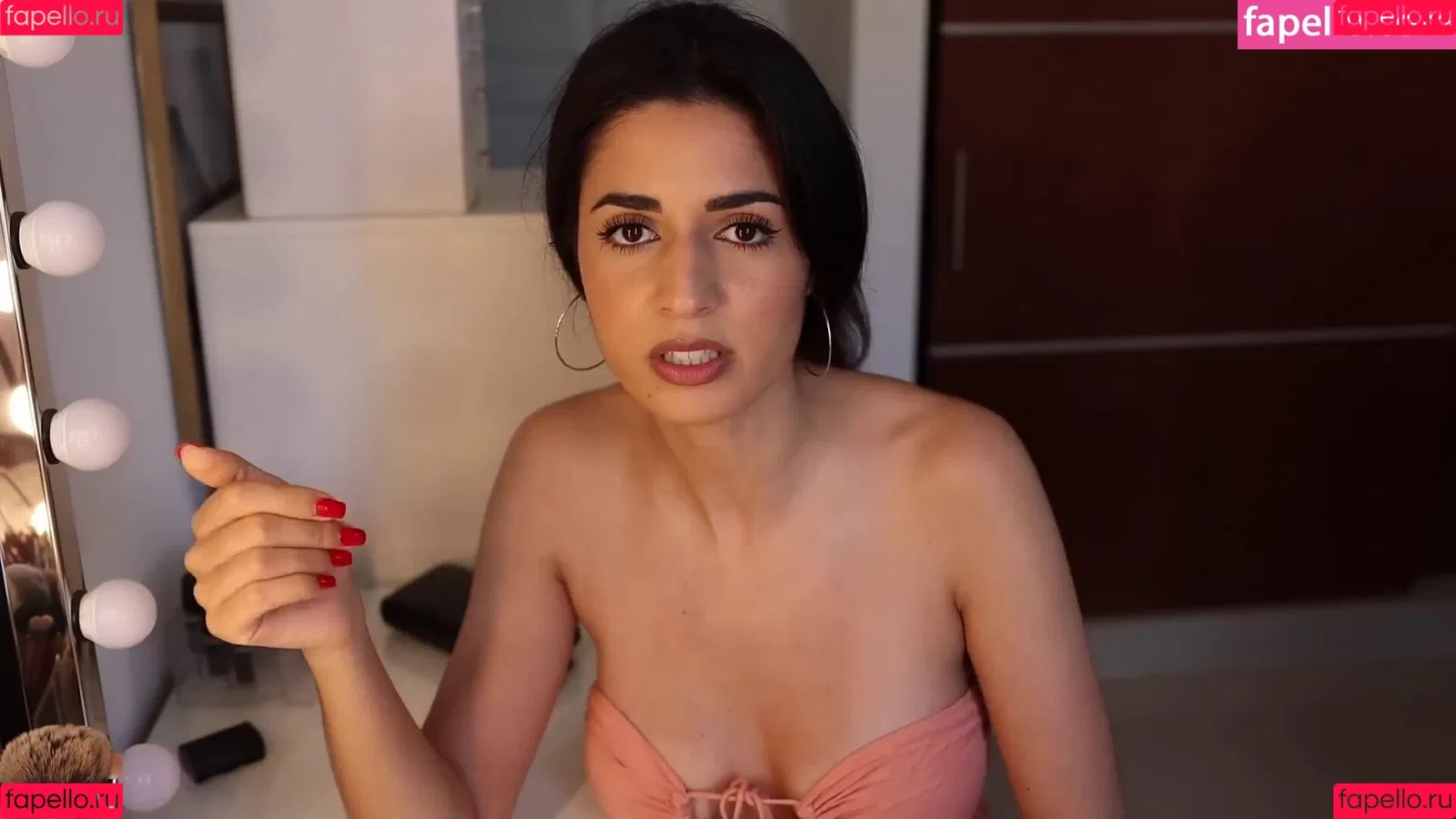 Shirin Azami Onlyfans Photo Gallery 