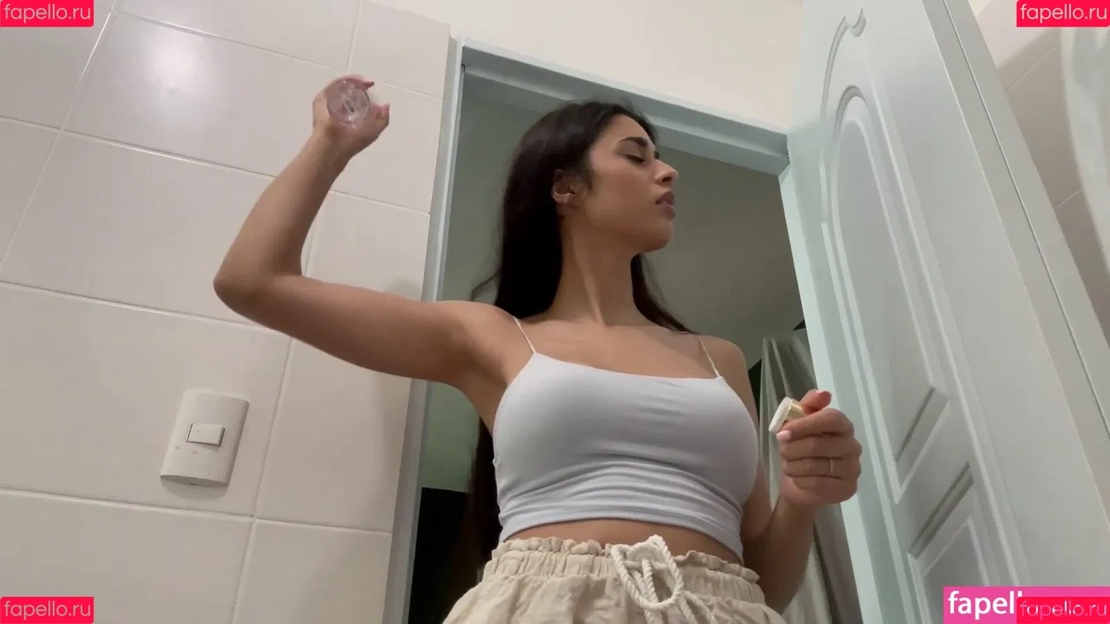 Shirin Azami Onlyfans Photo Gallery 
