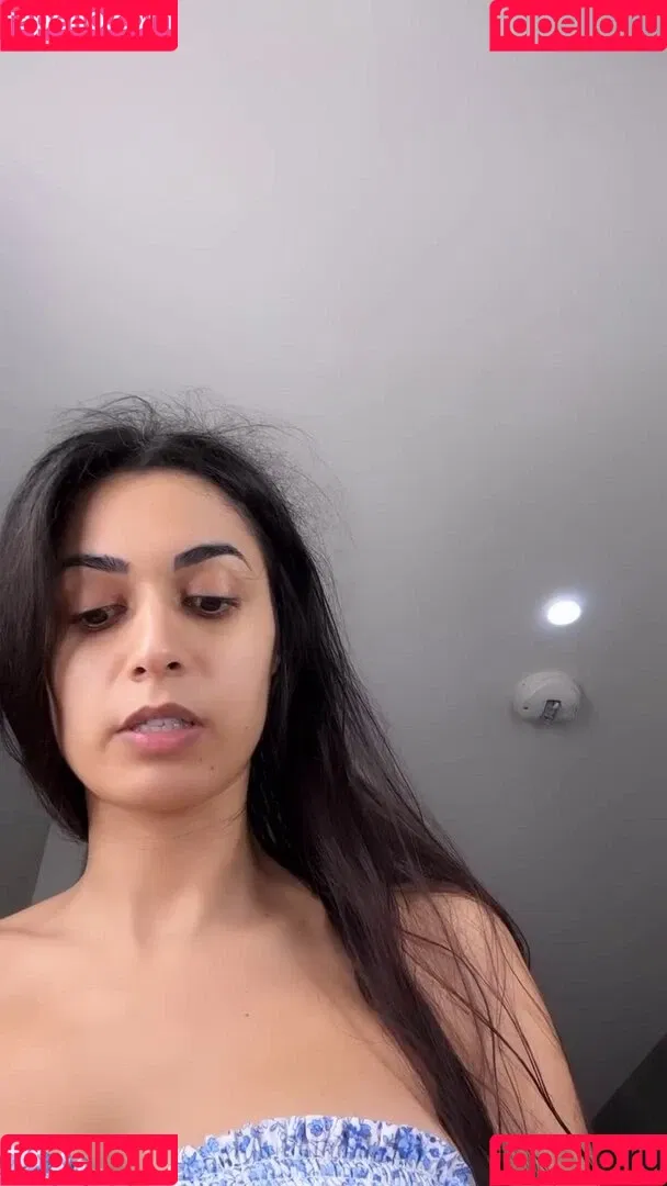 Shirin Azami Onlyfans Photo Gallery 