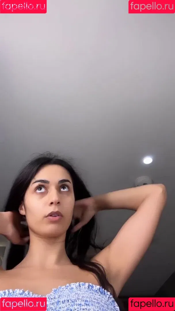 Shirin Azami Onlyfans Photo Gallery 