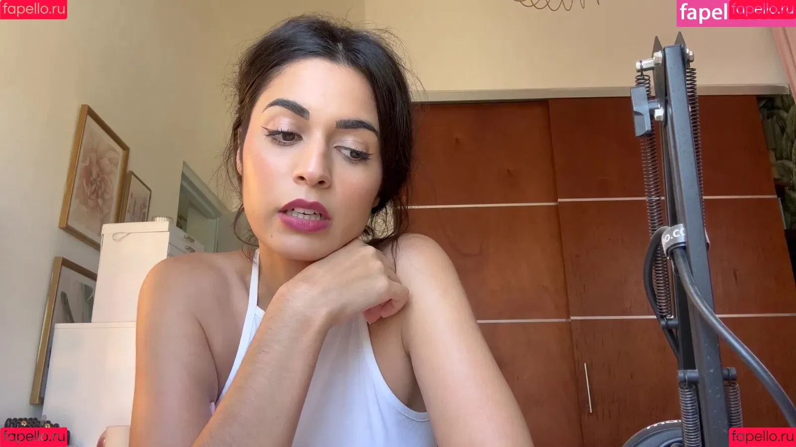Shirin Azami Onlyfans Photo Gallery 