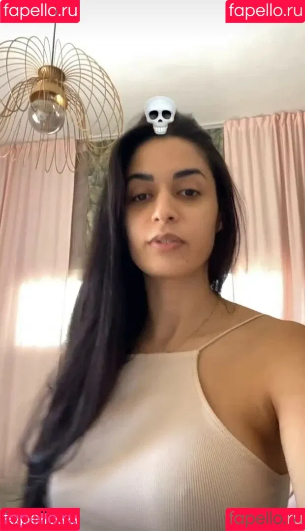 Shirin Azami Onlyfans Photo Gallery 