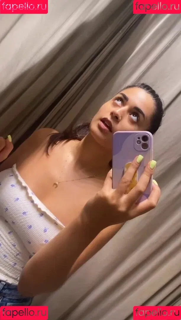 Shirin Azami Onlyfans Photo Gallery 