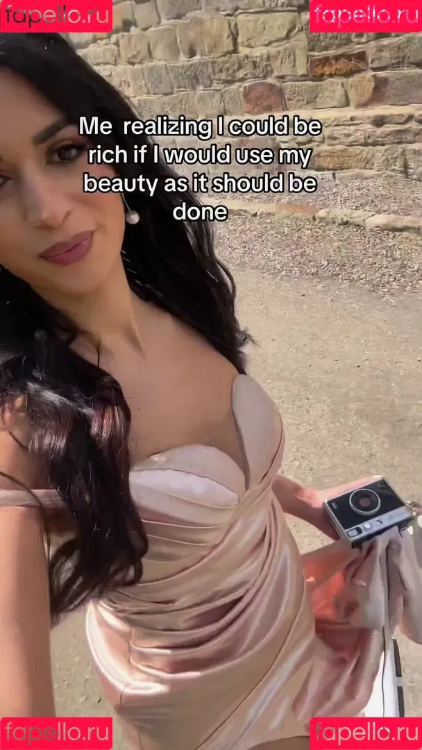 Shirin Azami Onlyfans Photo Gallery 