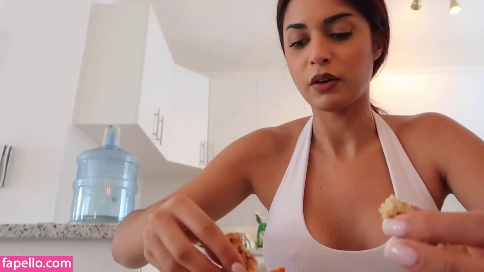 Shirin Azami Onlyfans Photo Gallery 