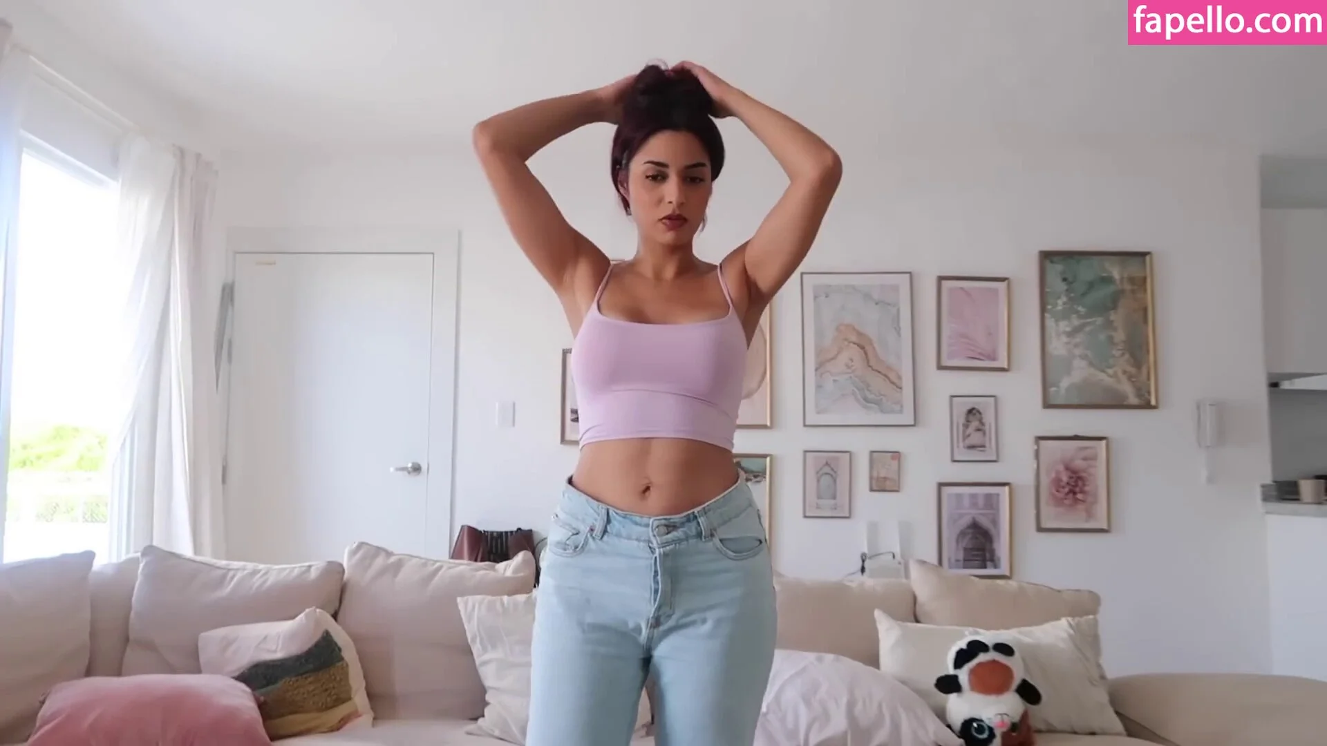 Shirin Azami Onlyfans Photo Gallery 