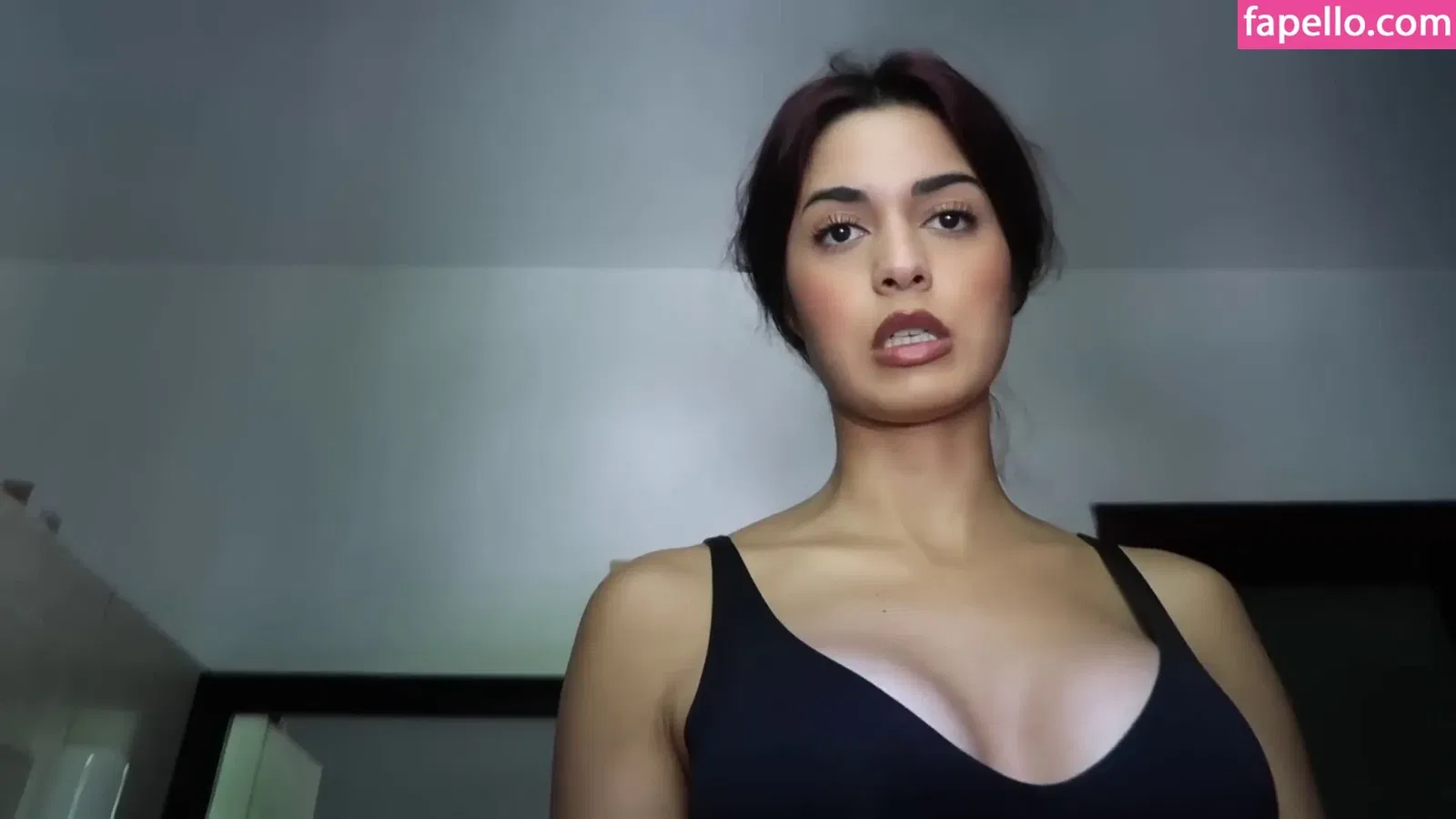 Shirin Azami Onlyfans Photo Gallery 