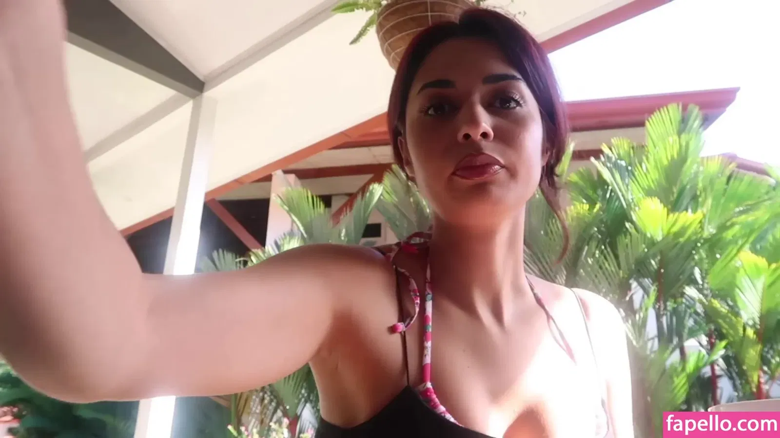 Shirin Azami Onlyfans Photo Gallery 