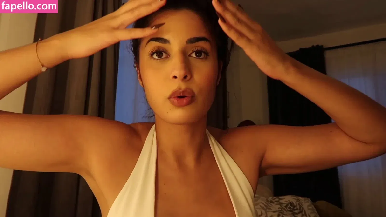 Shirin Azami Onlyfans Photo Gallery 