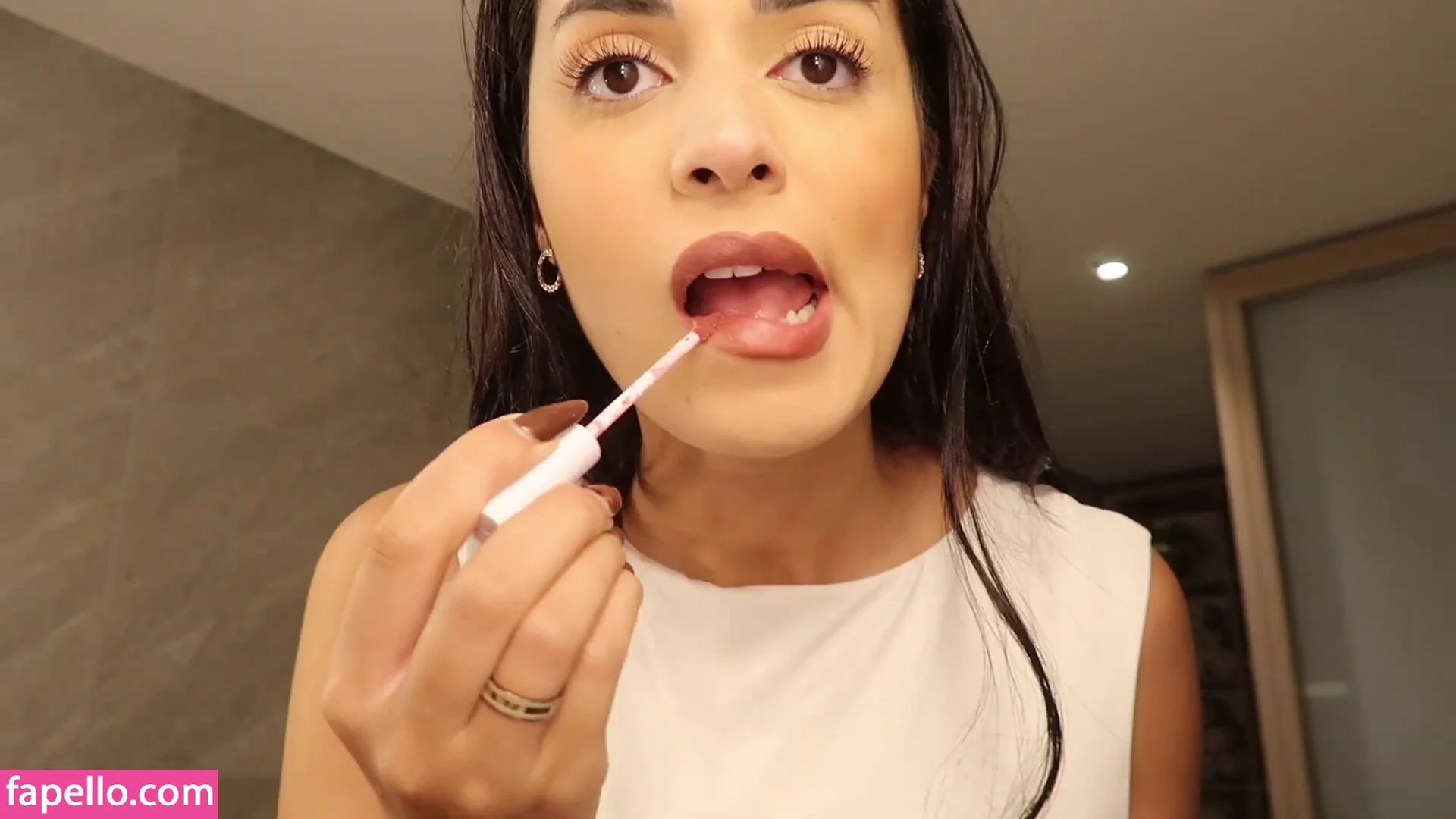 Shirin Azami Onlyfans Photo Gallery 