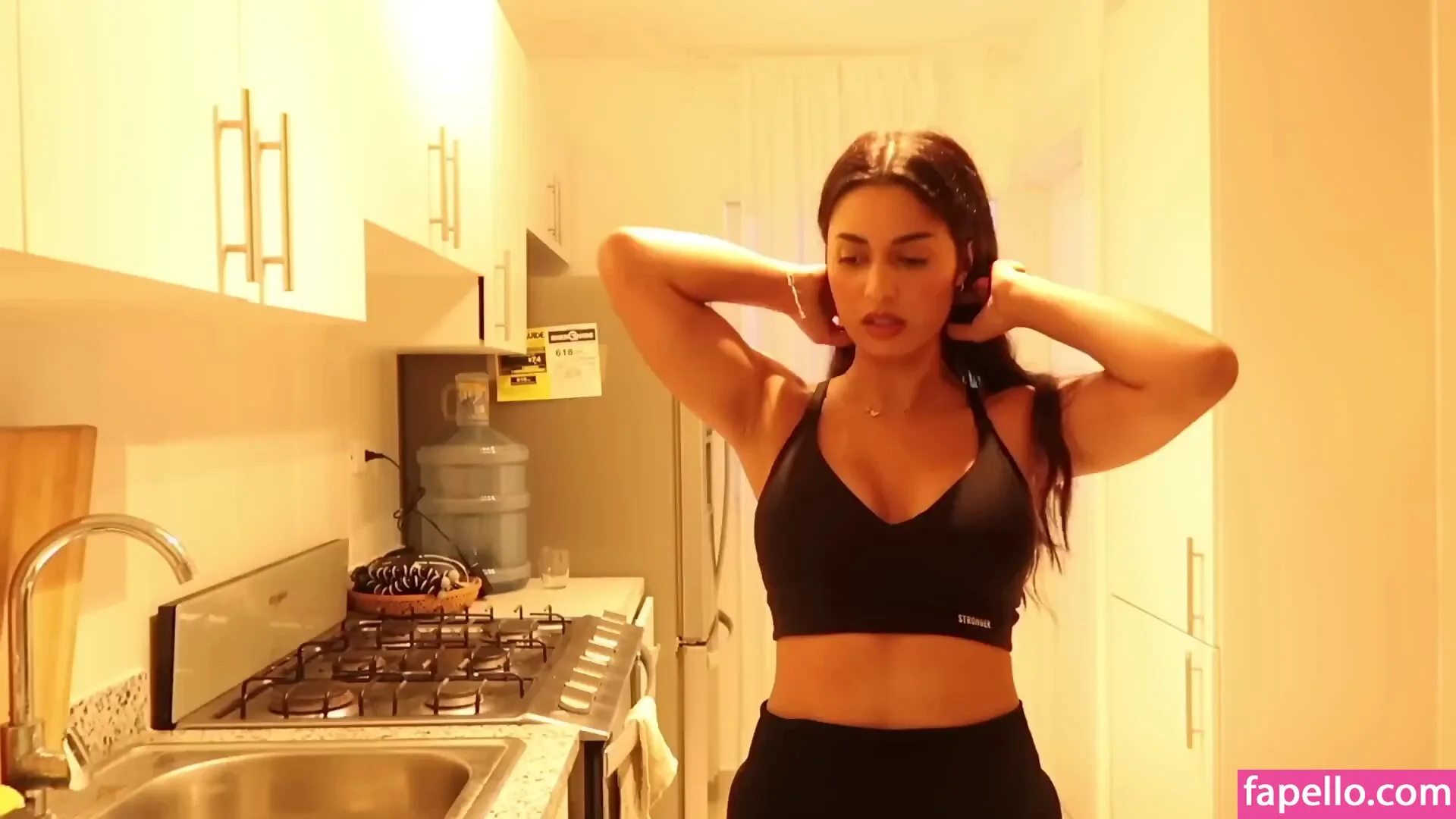 Shirin Azami Onlyfans Photo Gallery 