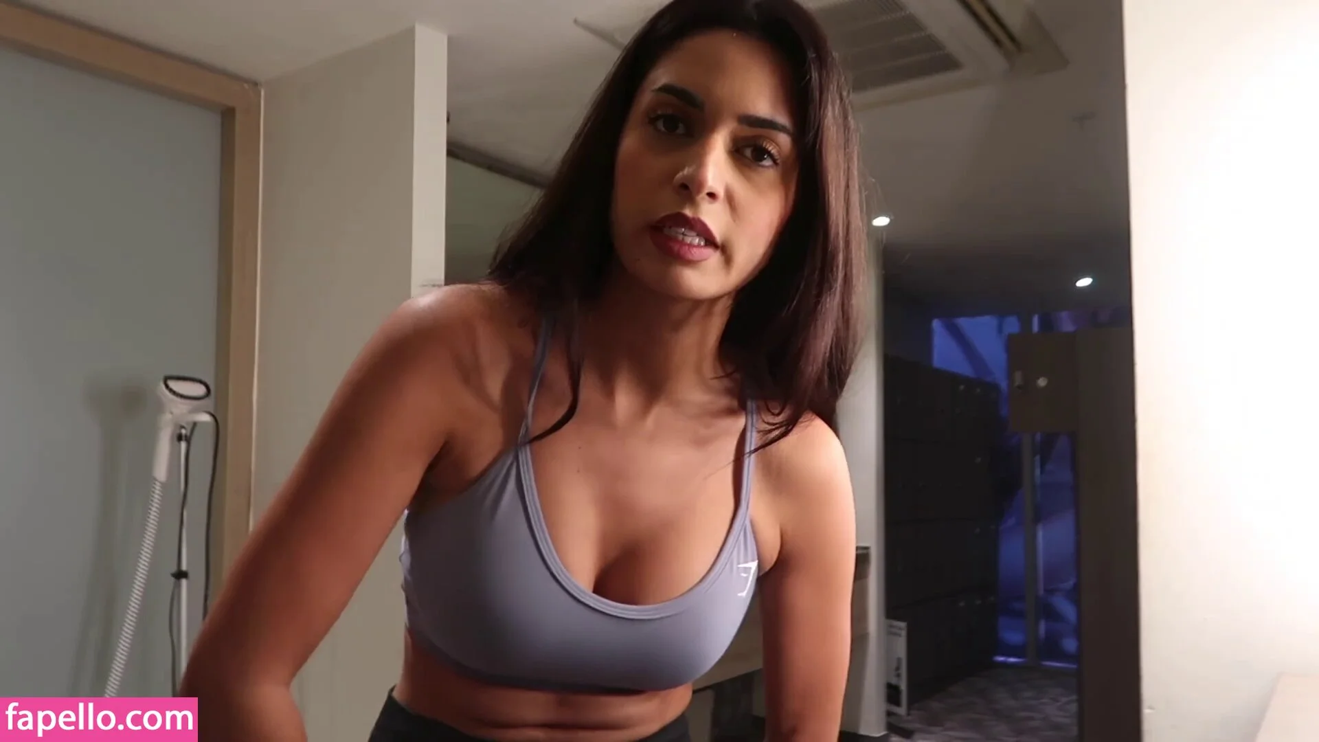 Shirin Azami Onlyfans Photo Gallery 