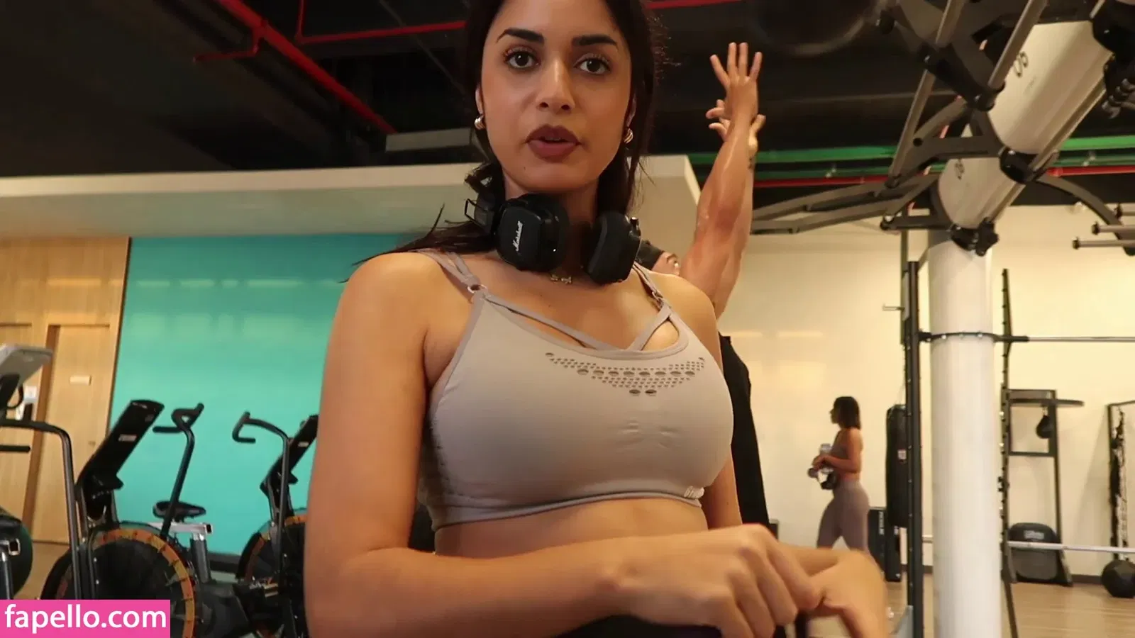 Shirin Azami Onlyfans Photo Gallery 