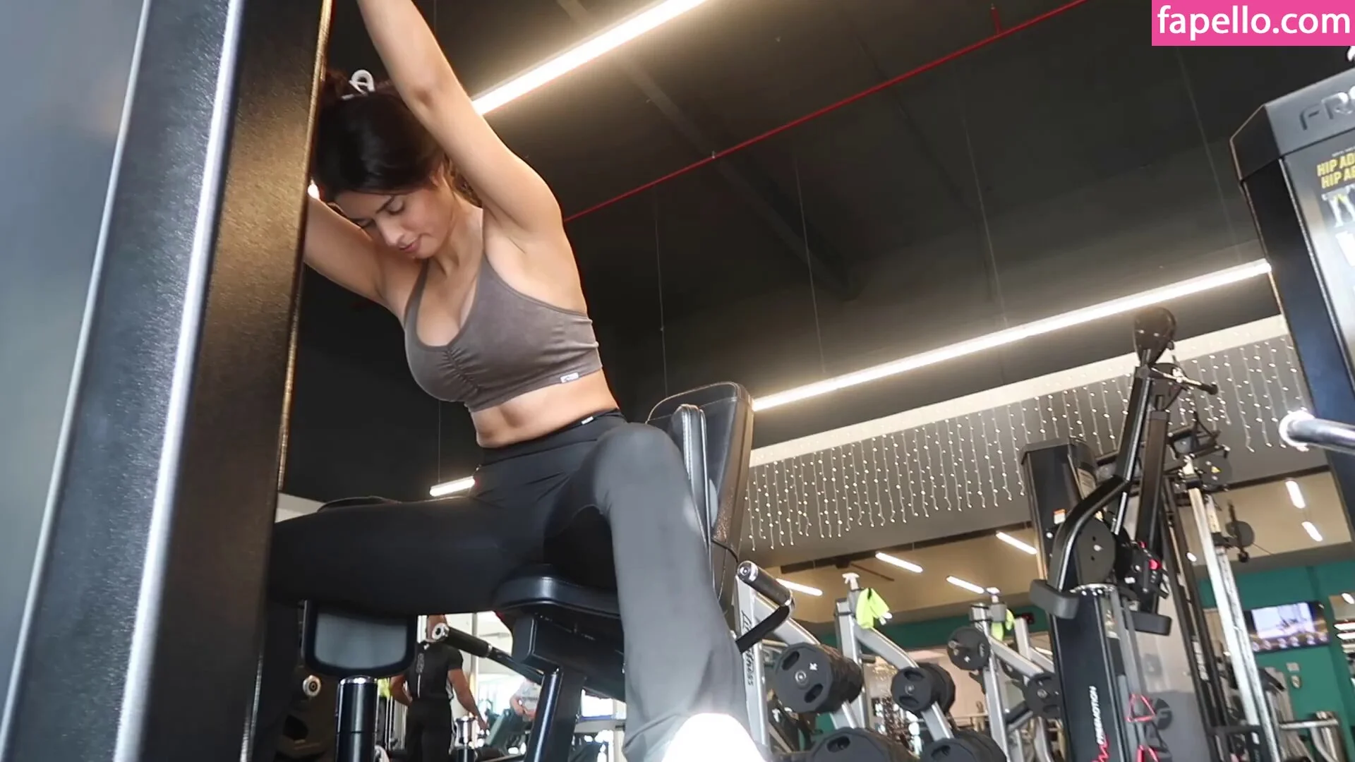 Shirin Azami Onlyfans Photo Gallery 