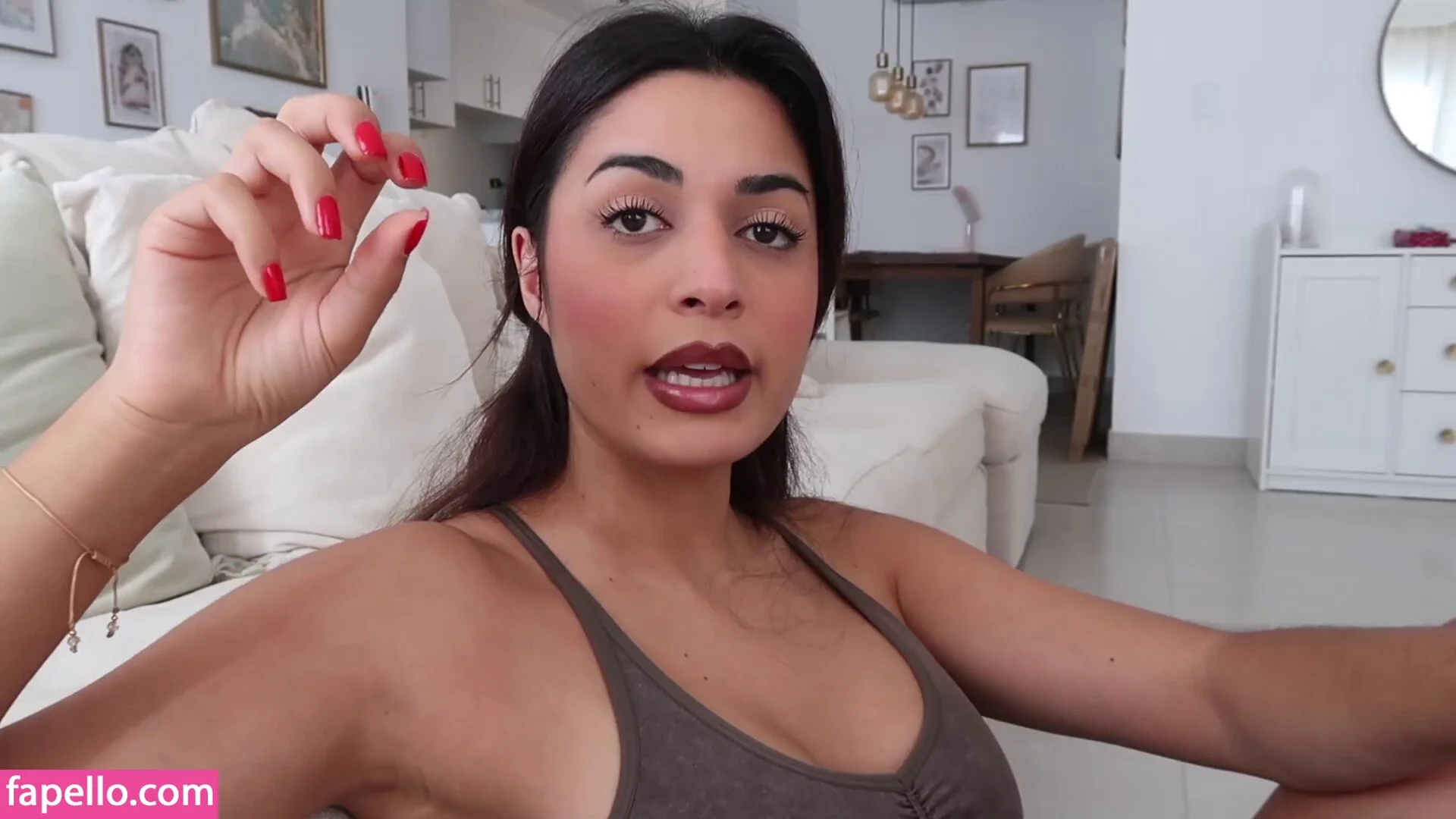 Shirin Azami Onlyfans Photo Gallery 