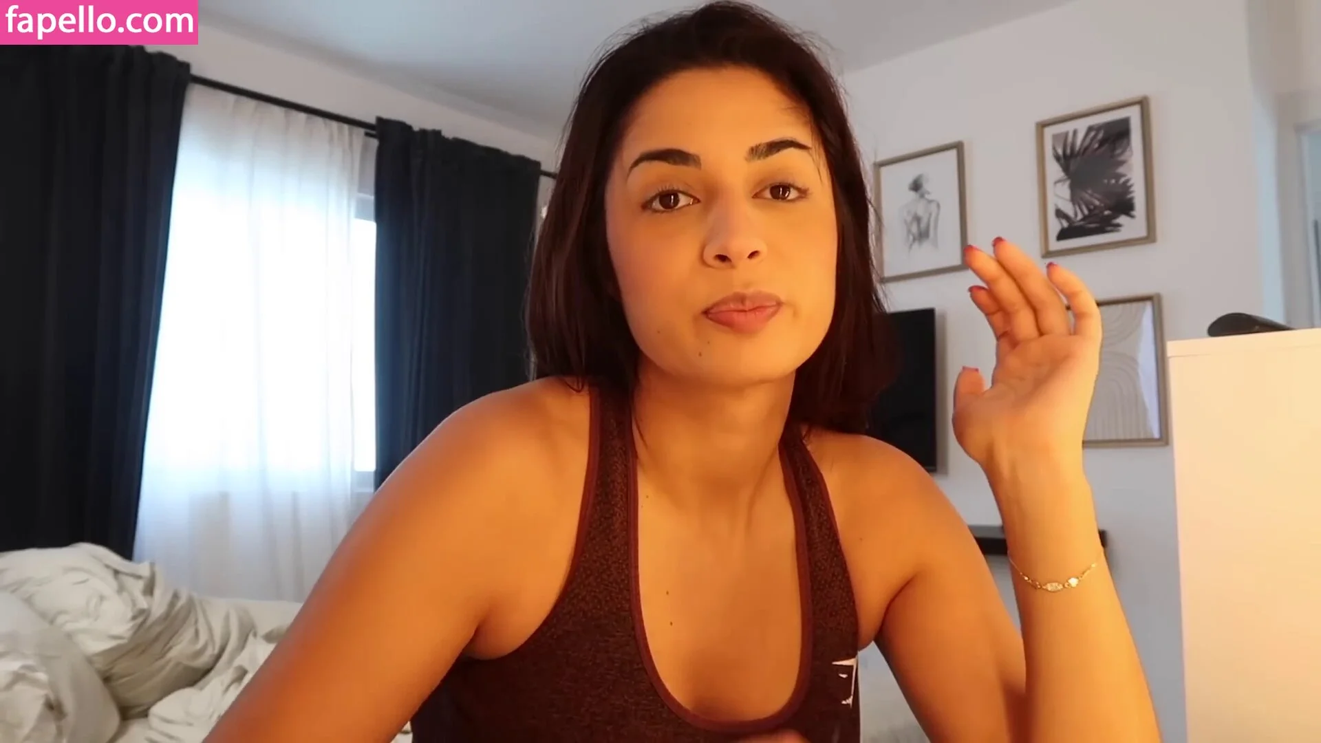 Shirin Azami Onlyfans Photo Gallery 