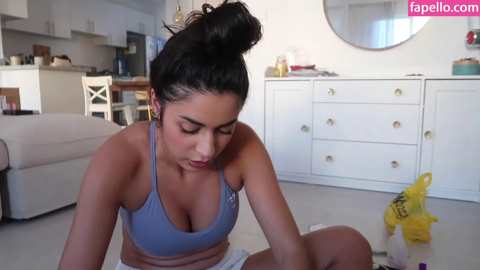 Shirin Azami Onlyfans Photo Gallery 