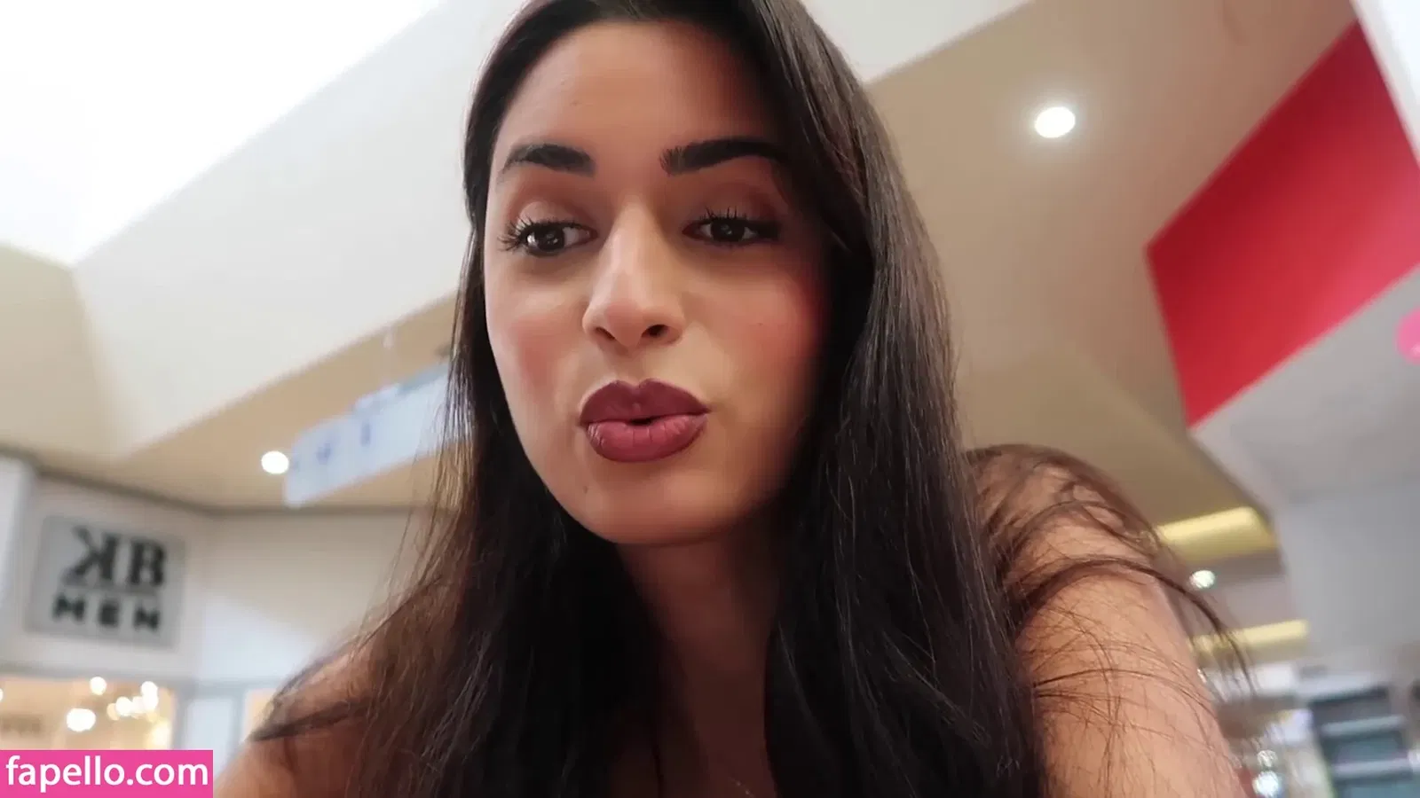 Shirin Azami Onlyfans Photo Gallery 