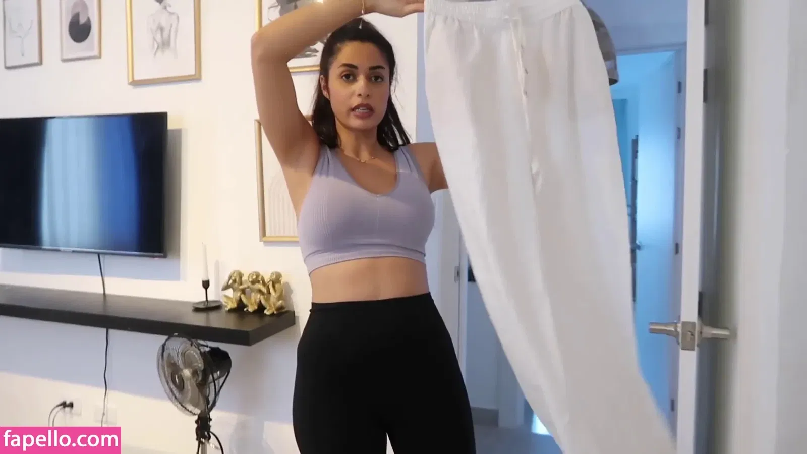 Shirin Azami Onlyfans Photo Gallery 