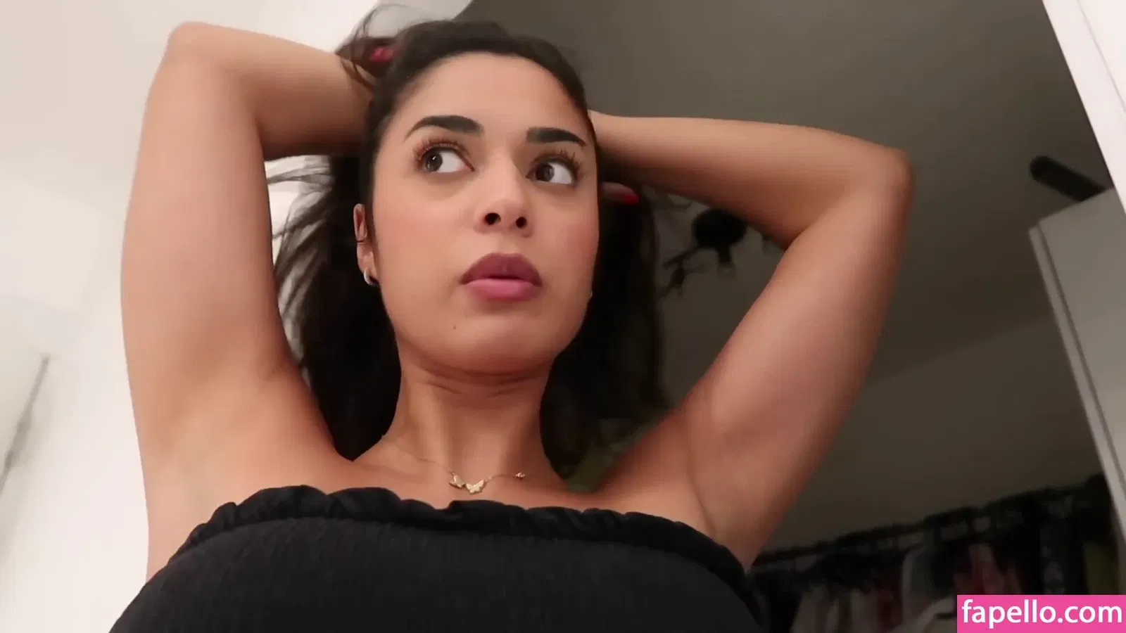 Shirin Azami Onlyfans Photo Gallery 