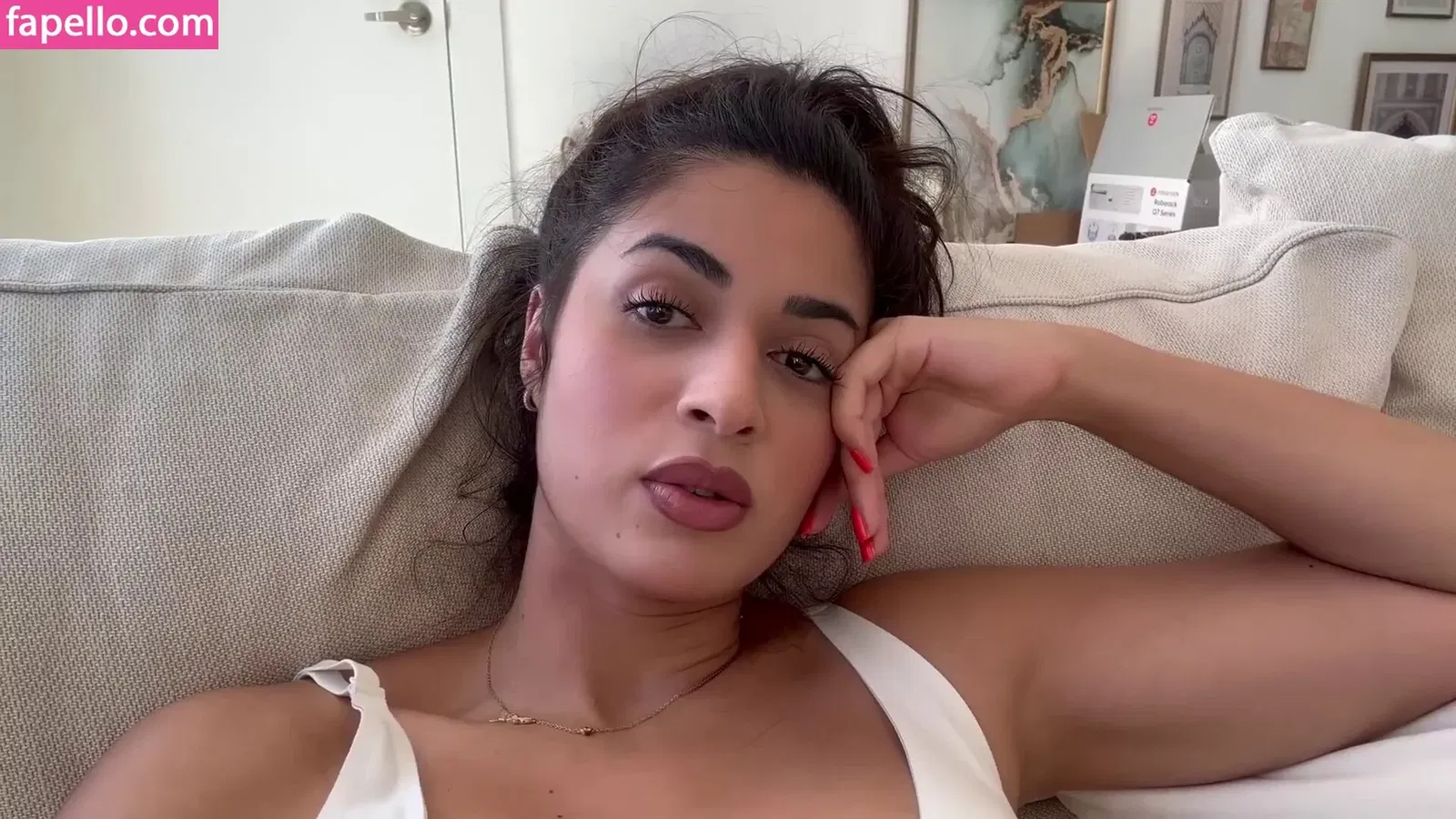 Shirin Azami Onlyfans Photo Gallery 