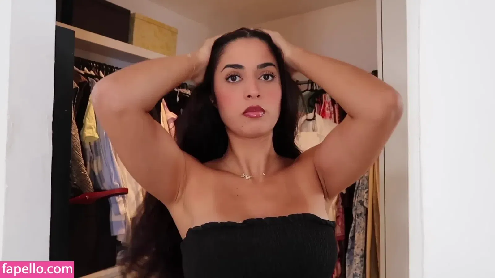 Shirin Azami Onlyfans Photo Gallery 