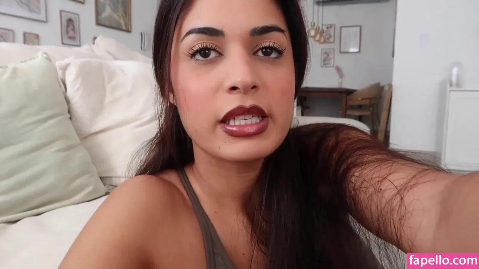 Shirin Azami Onlyfans Photo Gallery 