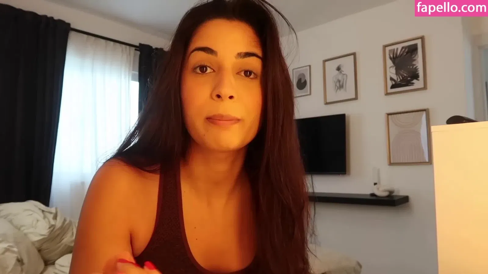 Shirin Azami Onlyfans Photo Gallery 