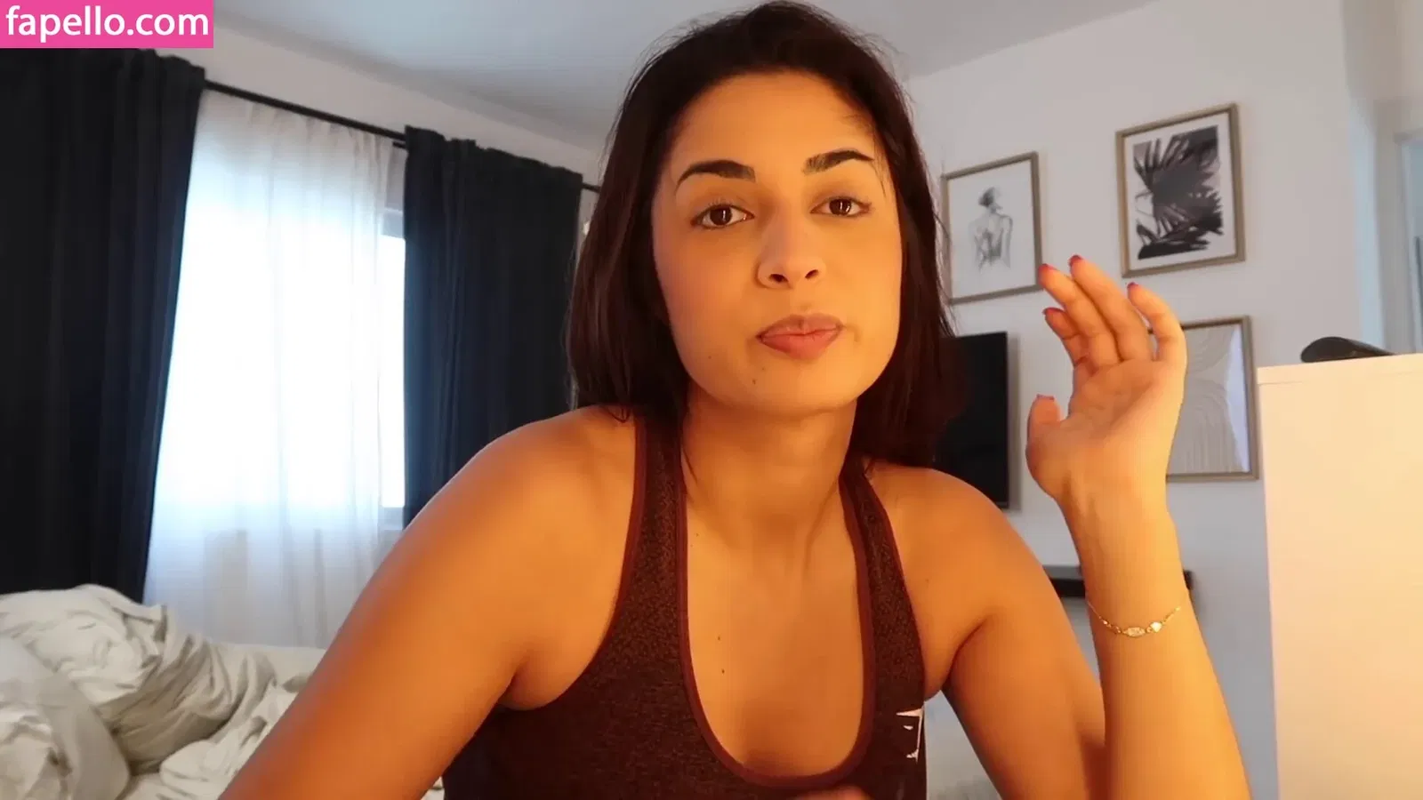 Shirin Azami Onlyfans Photo Gallery 