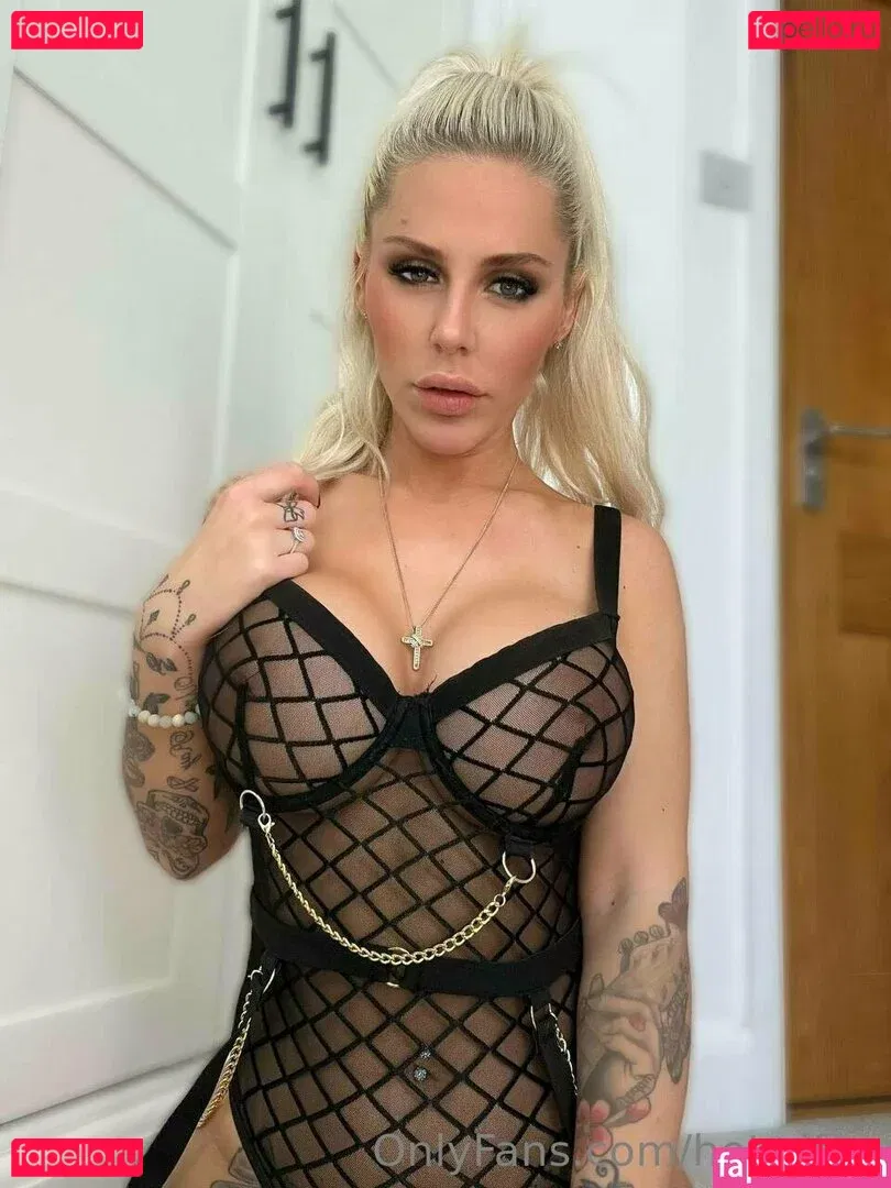 Hotwifey Onlyfans Photo Gallery 