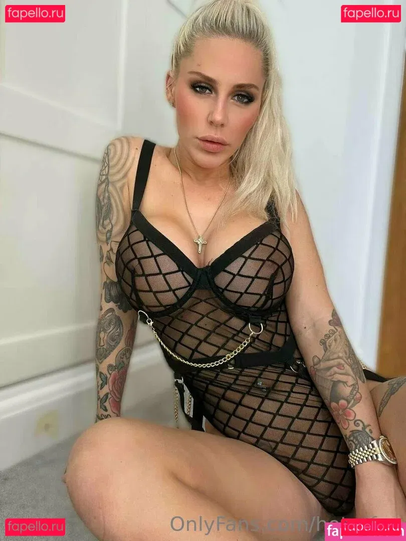 Hotwifey Onlyfans Photo Gallery 