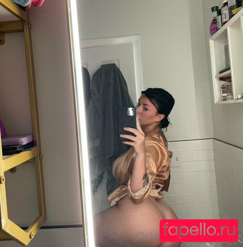 Kenna Vita Nude Onlyfans Photo 24