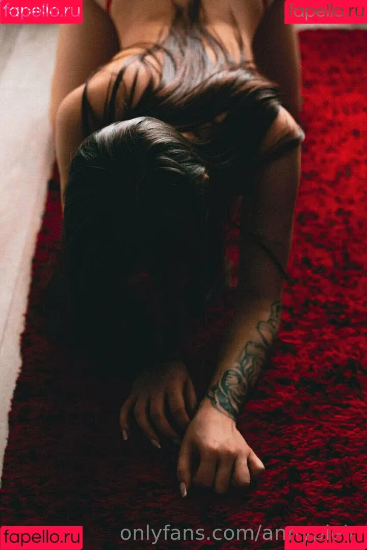 annyplein Onlyfans Photo Gallery 