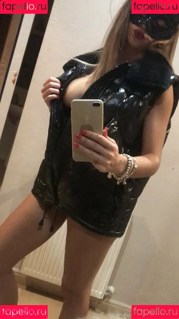 scarlett-ass Onlyfans Photo Gallery 