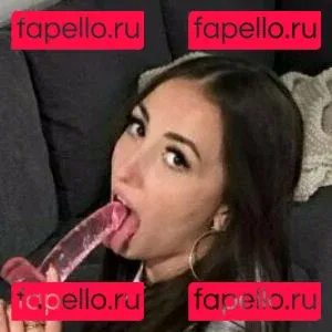 leila_crystal Onlyfans Photo Gallery 