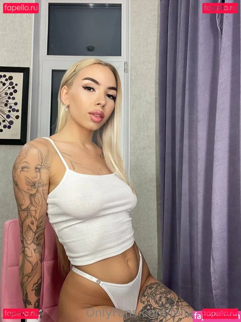 leila_crystal Onlyfans Photo Gallery 
