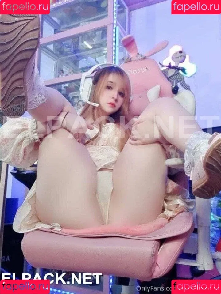 San Chan Claudia Onlyfans Photo Gallery 
