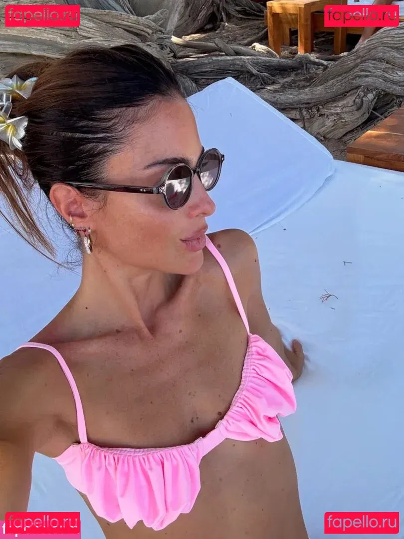 Agustina Onlyfans Photo Gallery 